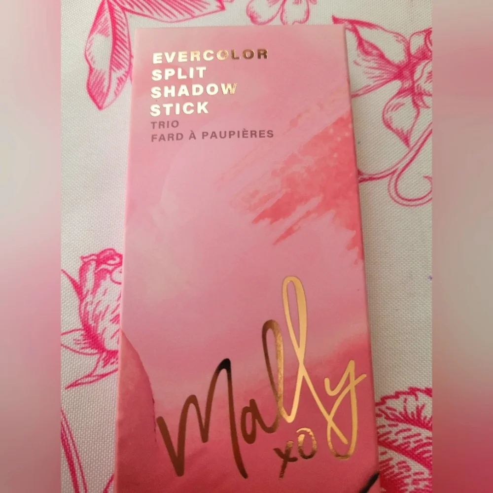🌺Mally Trio  EverColor Split Eyeshadow Stick Set Cream Eyeshadow